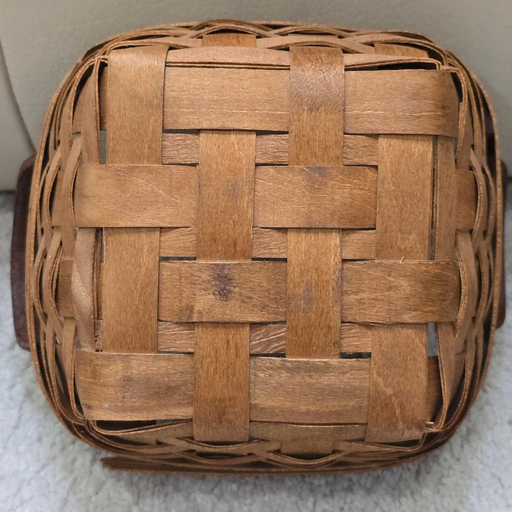 Woven Wood Basket‎ with Leather Handles Rustic Farmhouse Decor Square Vintage